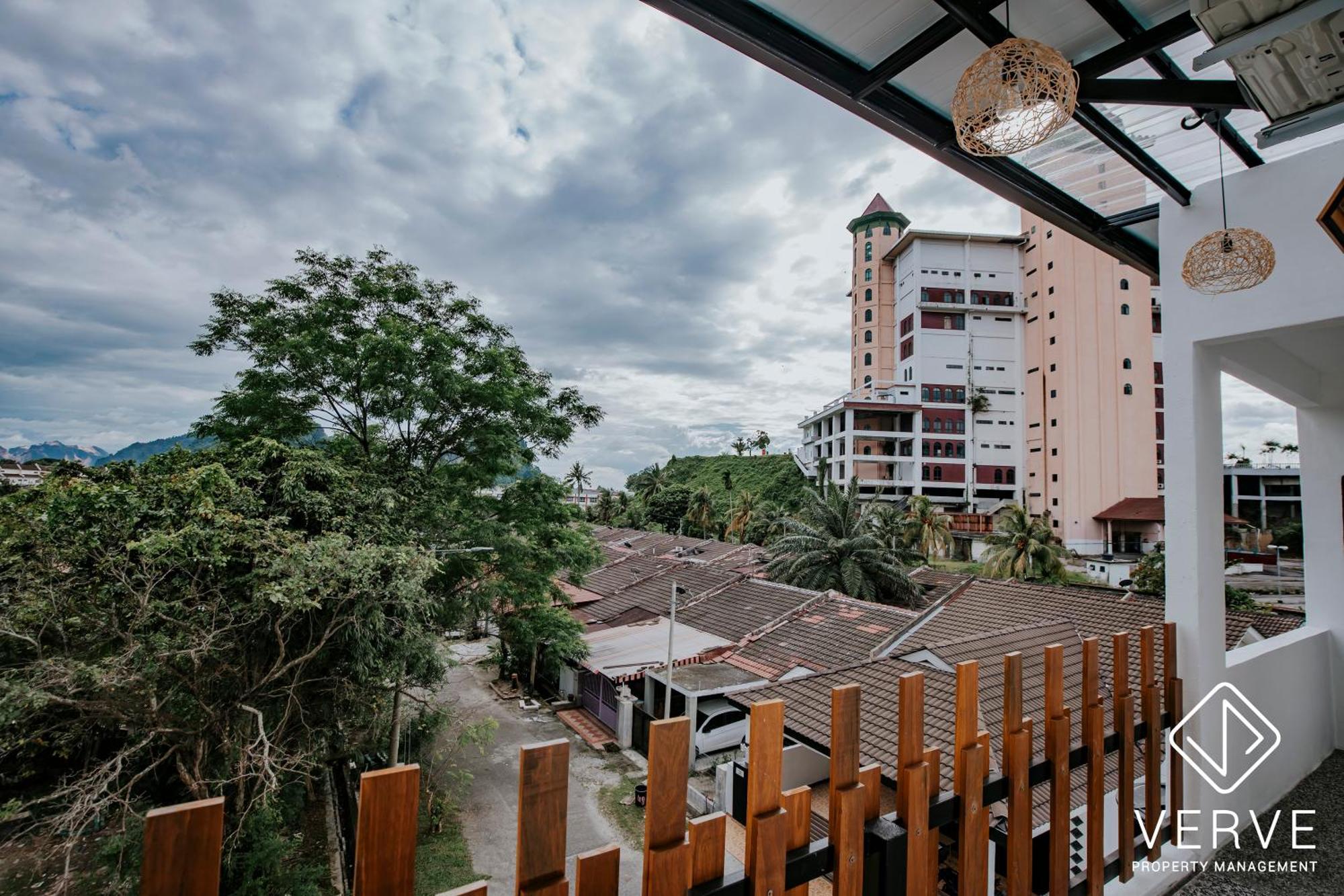 Bercham Heigh Hillview By Verve Homestay Ipoh